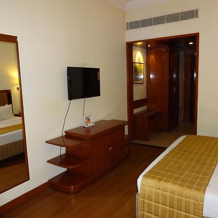 Royal Court Otel Madurai Oda fotoğraf