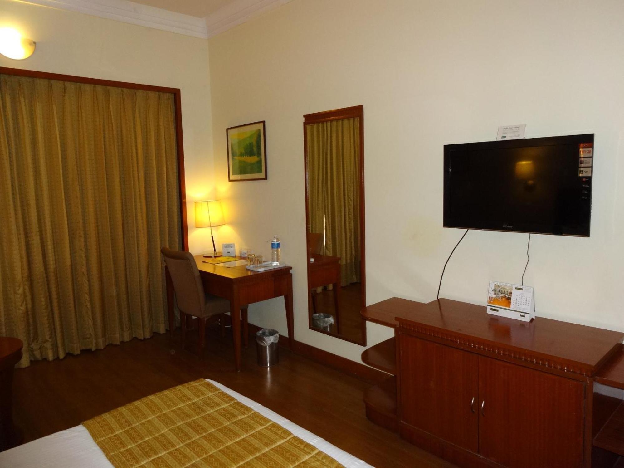 Royal Court Otel Madurai Oda fotoğraf