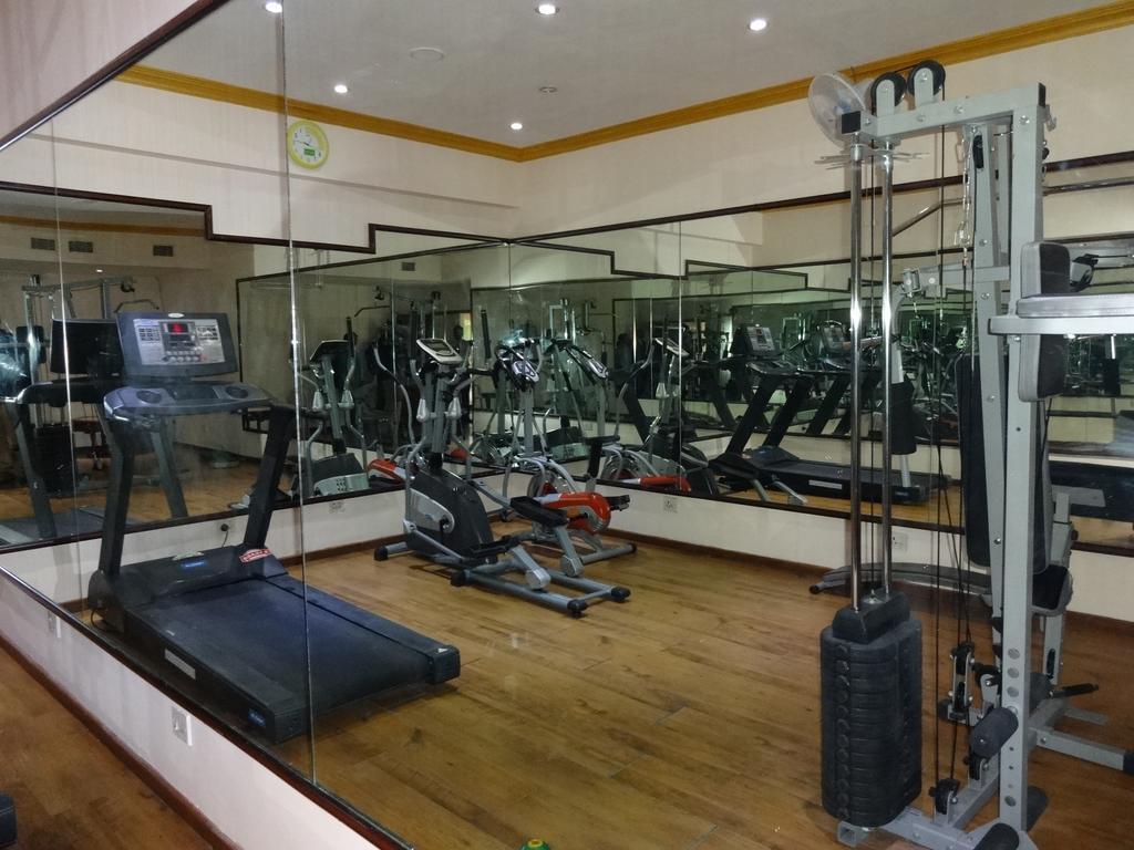 Royal Court Otel Madurai Dış mekan fotoğraf