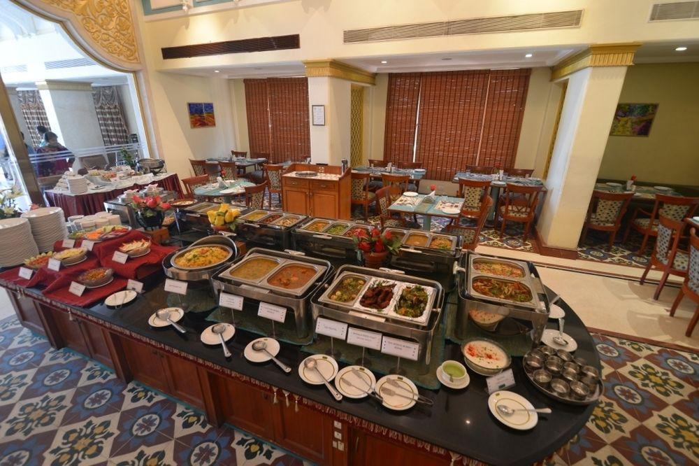 Royal Court Otel Madurai Dış mekan fotoğraf