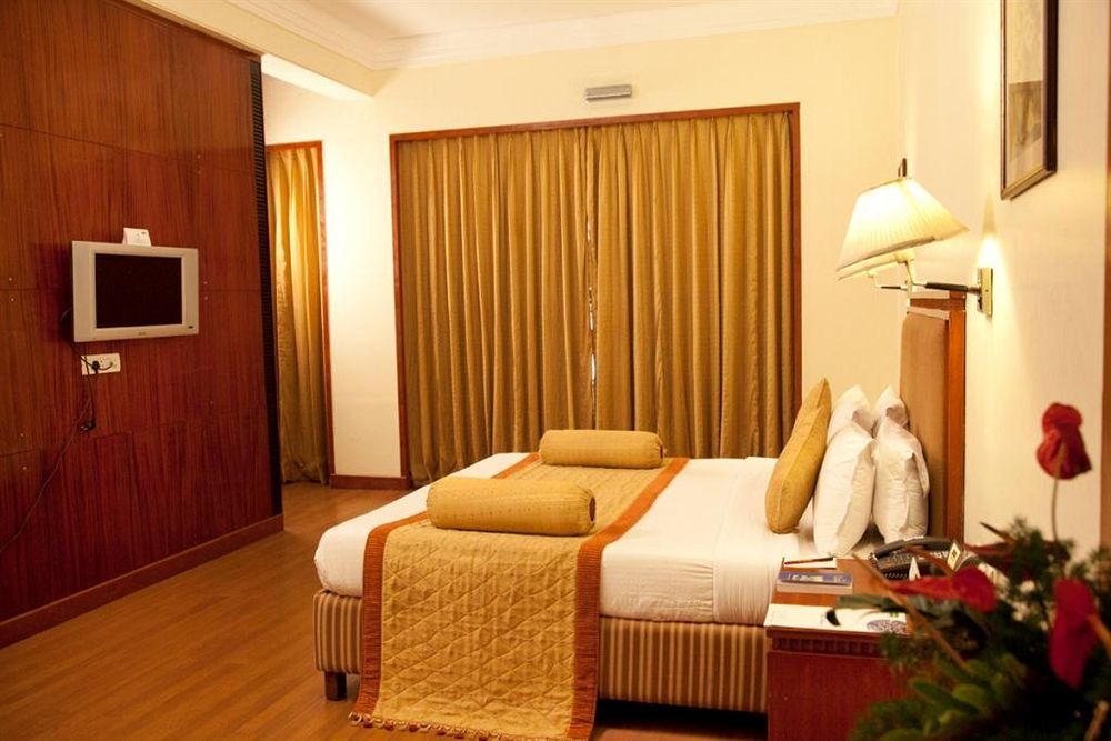 Royal Court Otel Madurai Dış mekan fotoğraf