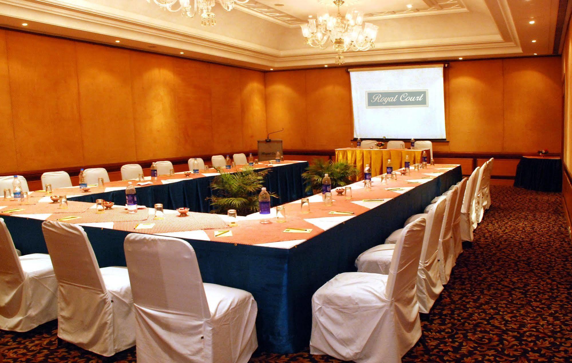 Royal Court Otel Madurai Dış mekan fotoğraf