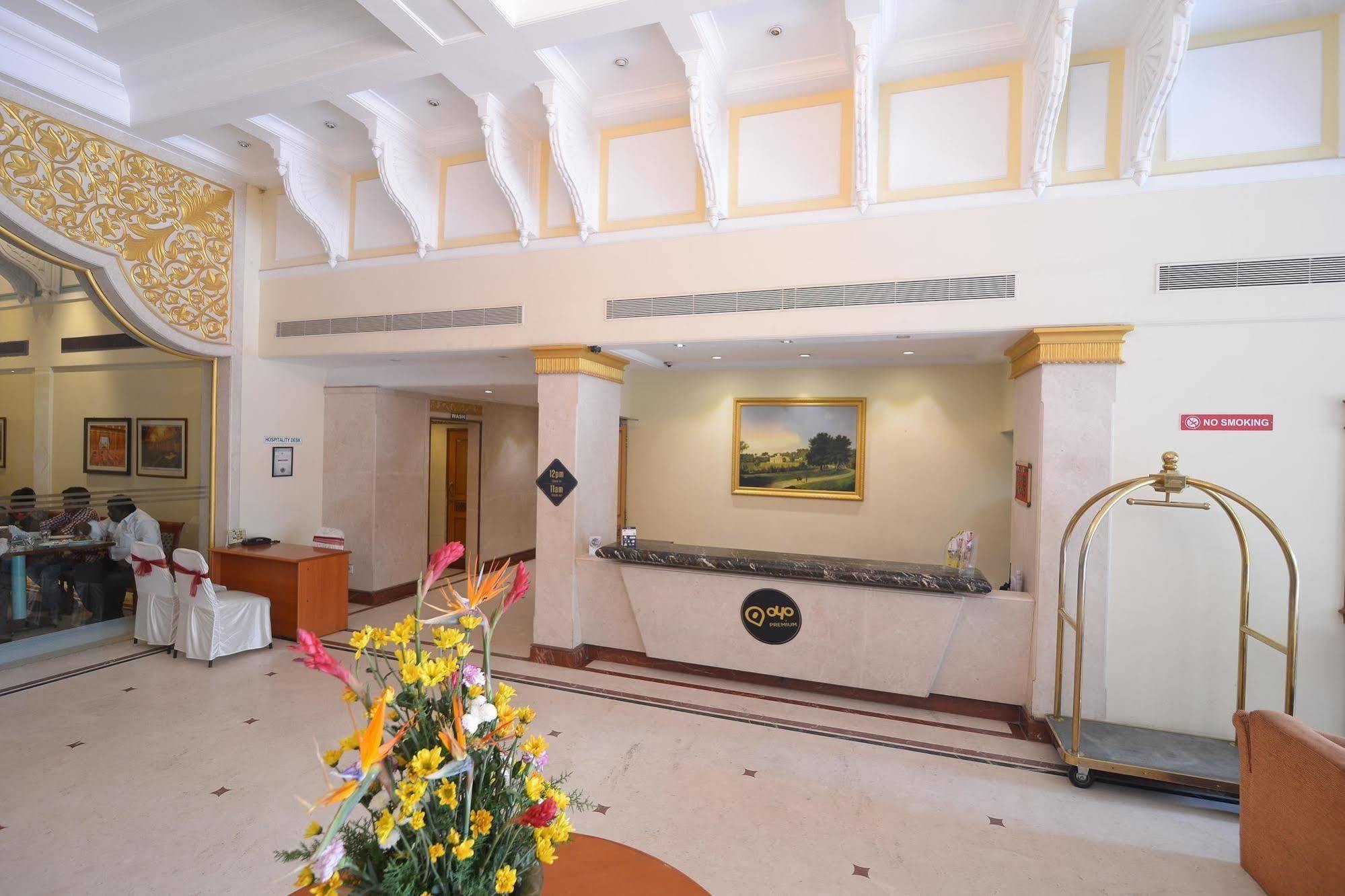Royal Court Otel Madurai Dış mekan fotoğraf