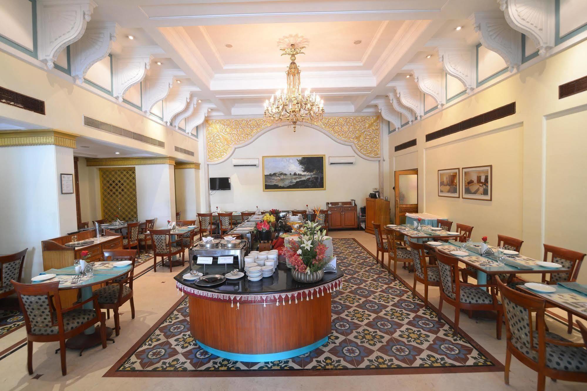 Royal Court Otel Madurai Dış mekan fotoğraf